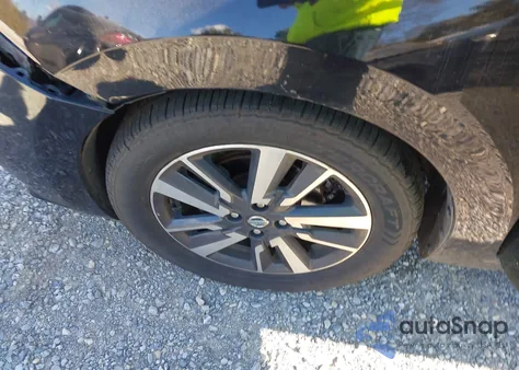 2021 Nissan Versa Sv Xtronic Cvt z USA, uszkodzony, nr VIN 3N1CN8EV0ML866844